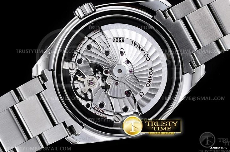 1031 OMG0659 – Aqua Terra 150m